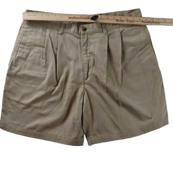DOCKERS Shorts Men's Pleated Khakis Slash Pockets Button Brown 38 - Picture 10 of 11
